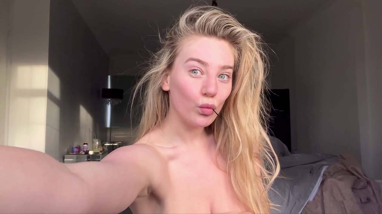 Bethany Lily April Wake Up Naked