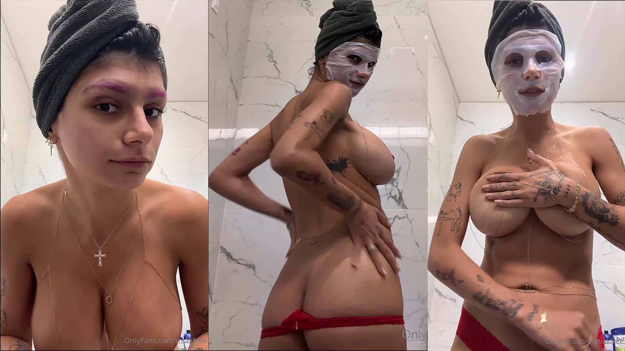 Mia Khalifa Brand NEW Full Naked Pampering Her Hot Body And Big Boobs