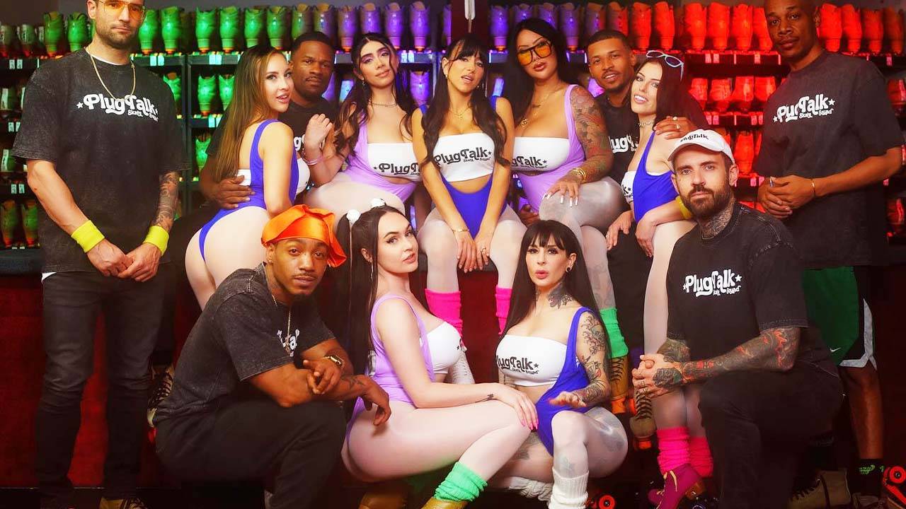 Lena The Plug, Adriana Chechik, Violet Myers, Connie Perignon, Melissa Stratton, Joanna Angel & Emily Norman 90's Roller Rink ORGY GroupSex