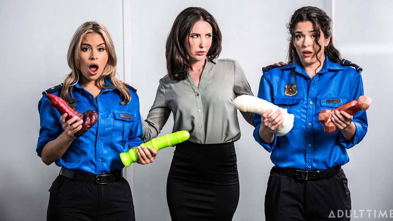 AdultTime Casey Calvert Victoria Voxxx Nicole Aria Tied Up At Customs