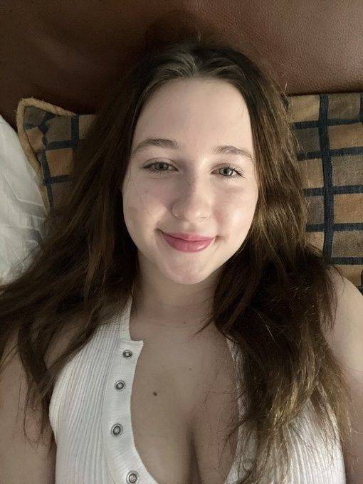 Alana Rose